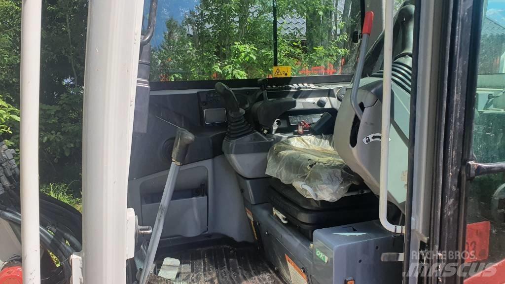 Takeuchi TB230 Mini bageri <7t