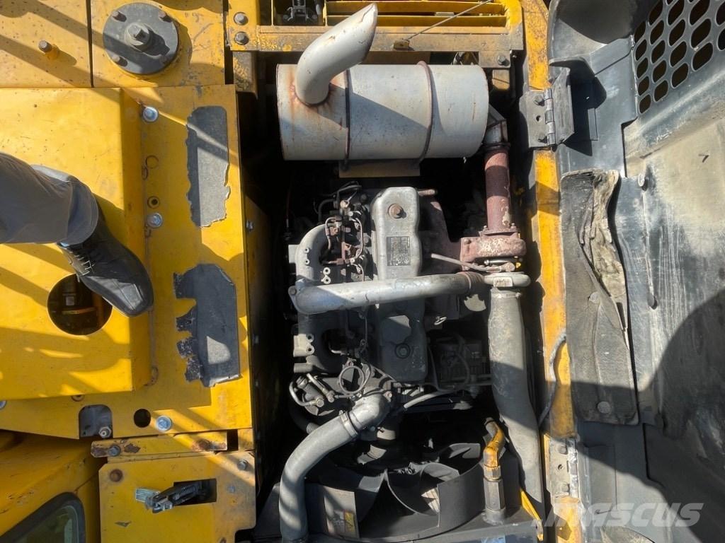 JCB JS 145 W Bageri na kotačima