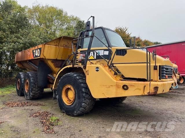 CAT 740 Zglobni demperi