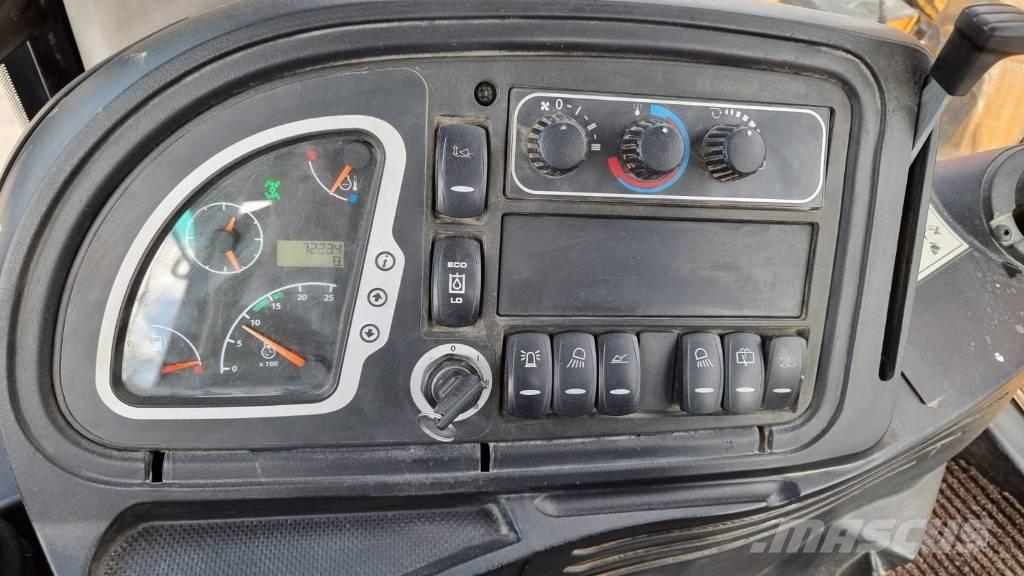 JCB 4 CX Utovarni rovokopači