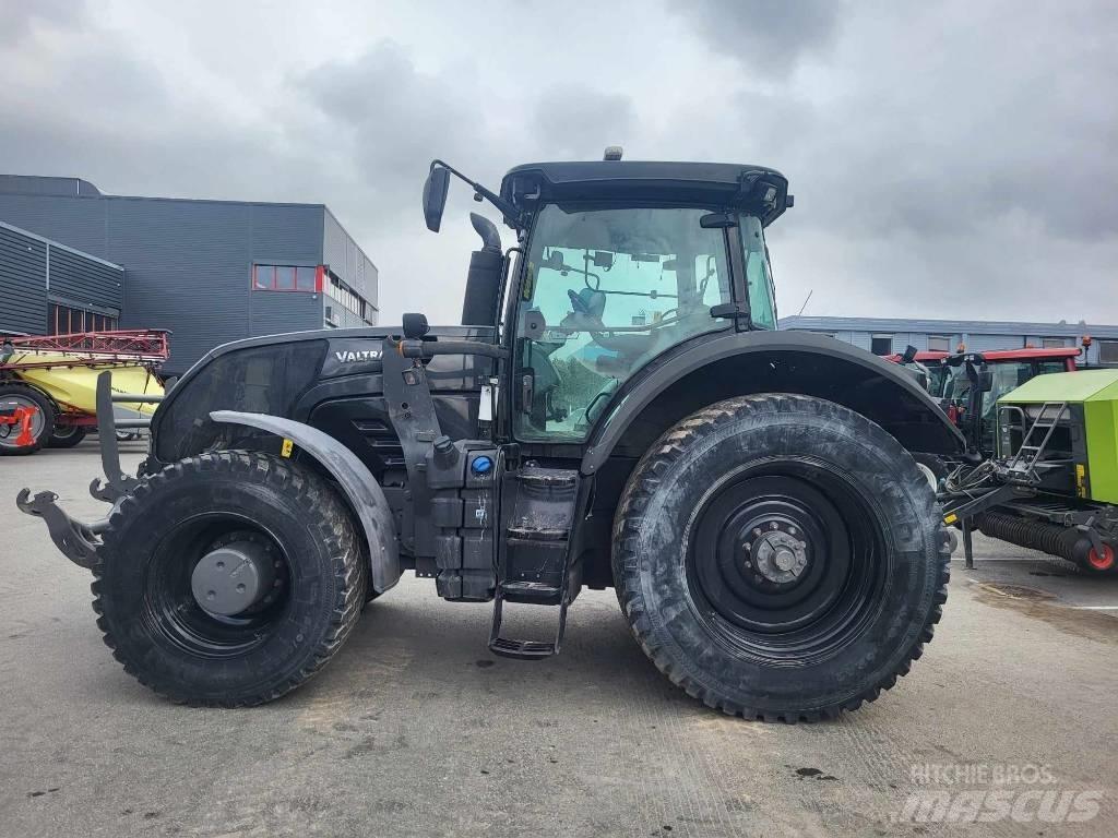 Valtra S 233 Traktori