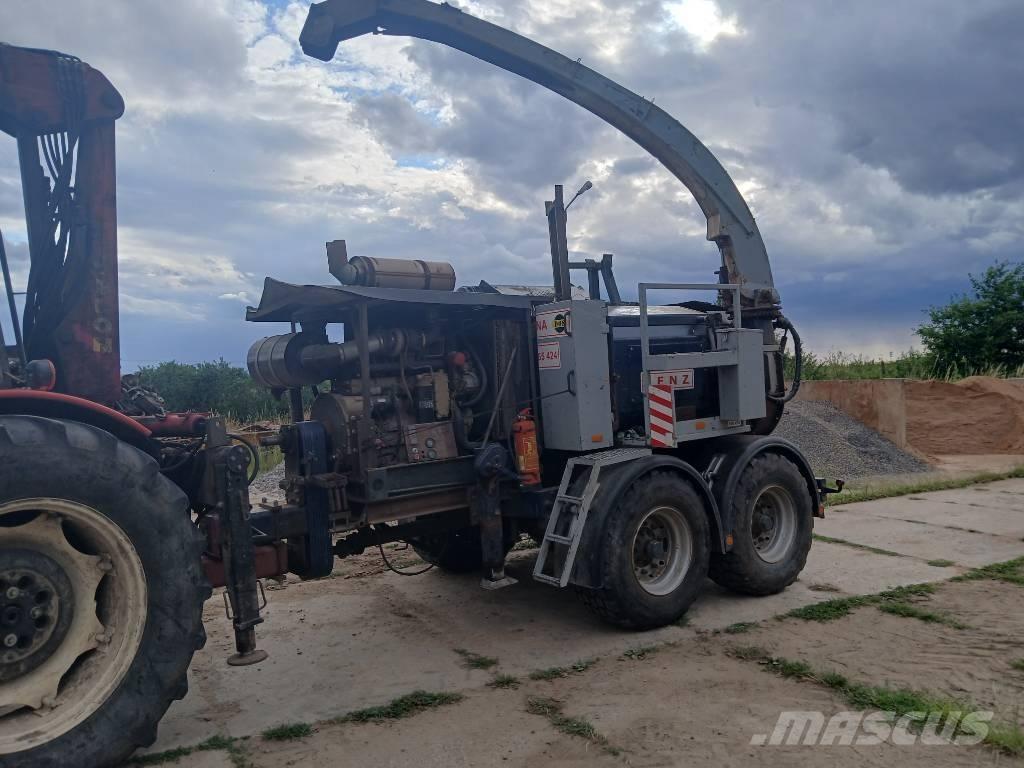 Zetor 10540 Drobilice za drvo / čiperi