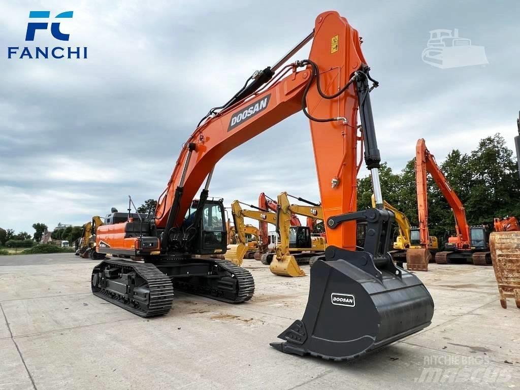 Doosan DX 530 LC-3 Bageri gusjeničari
