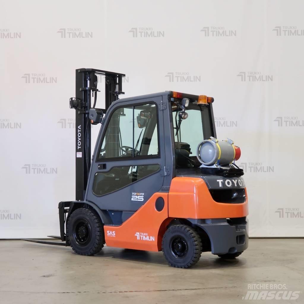 Toyota 02-8FGF25 Plinski viličari