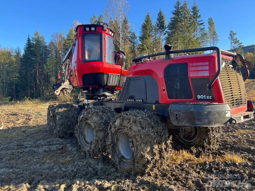 Komatsu 901XC Harversteri