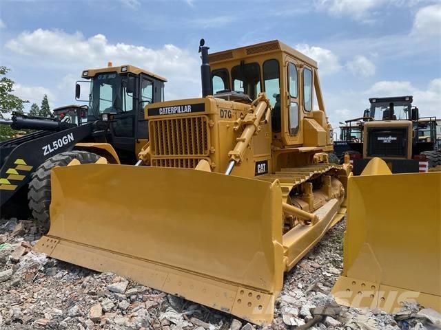CAT D 7 G Buldožeri gusjeničari