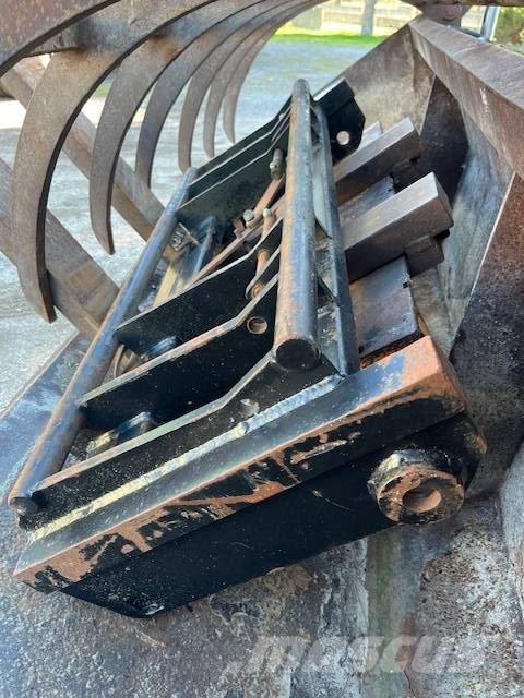 John Deere 3400 Teleskopski viličari