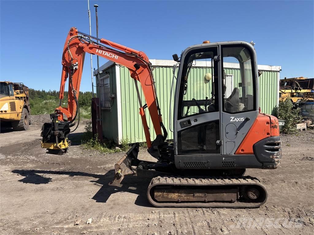 Hitachi ZX25 Mini bageri <7t