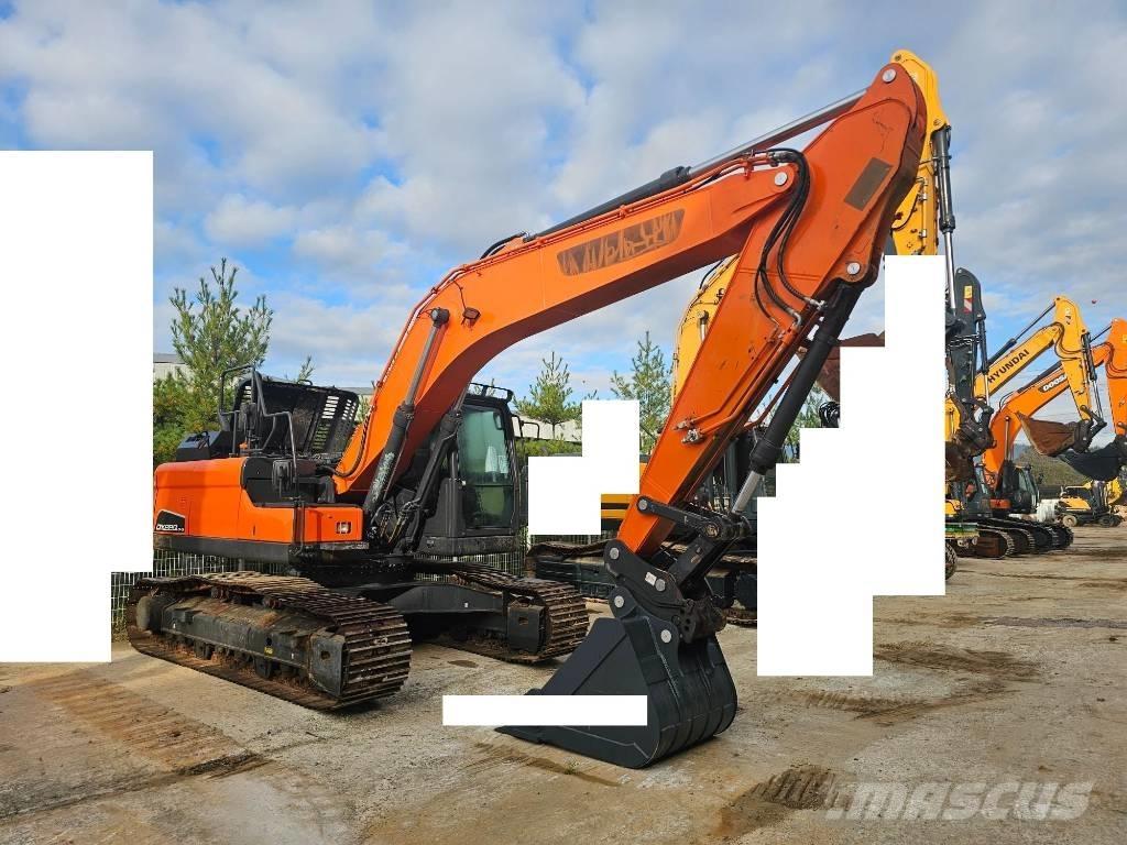 Doosan DX 220LC-5 Midi bageri 7t – 12t