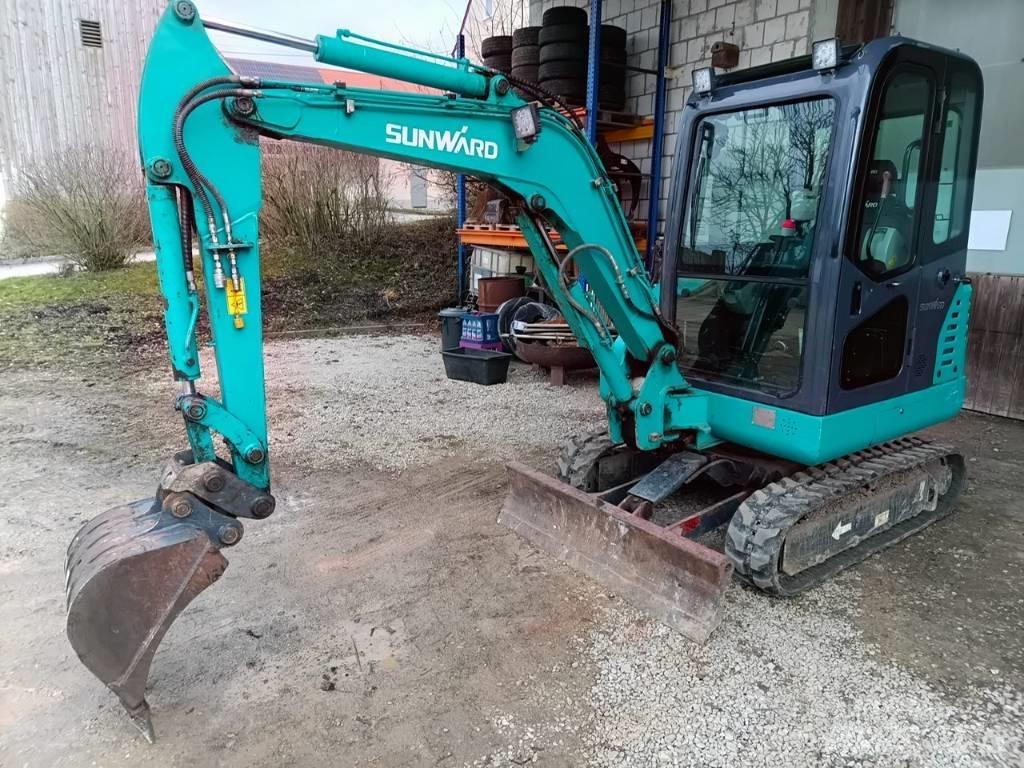 Sunward SWE 25 B Mini bageri <7t