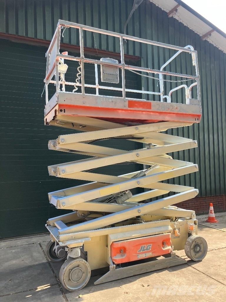 JLG 2646 ES 10 meter Škaraste platforme