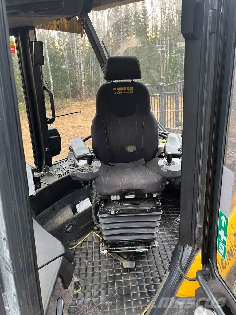 Ponsse Elephant King Forvarderi