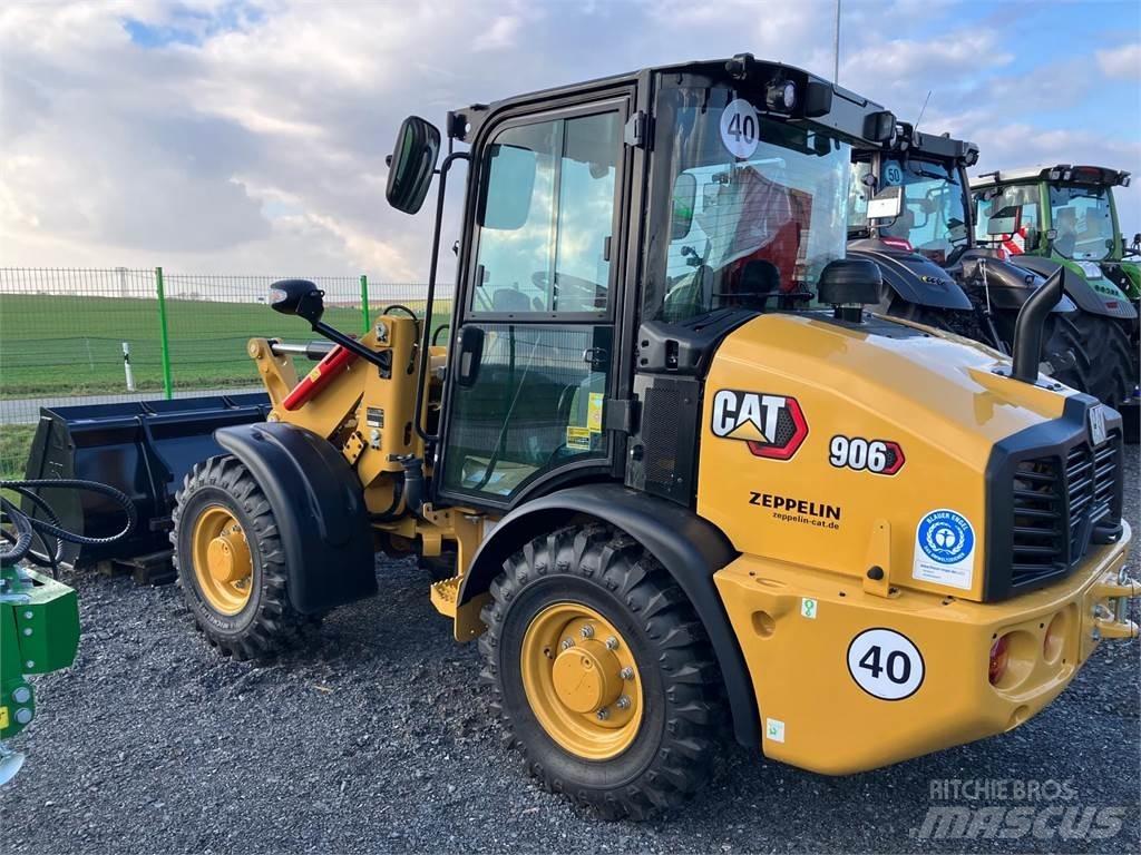 CAT 906 Utovarivači na kotačima
