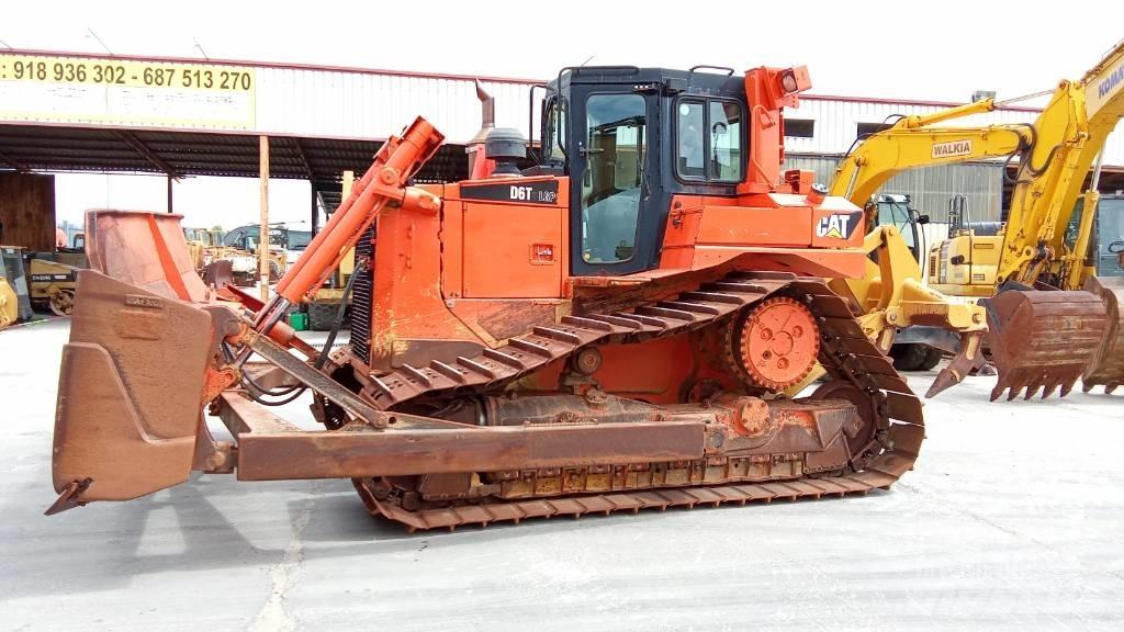 CAT D6T LGP Buldožeri gusjeničari