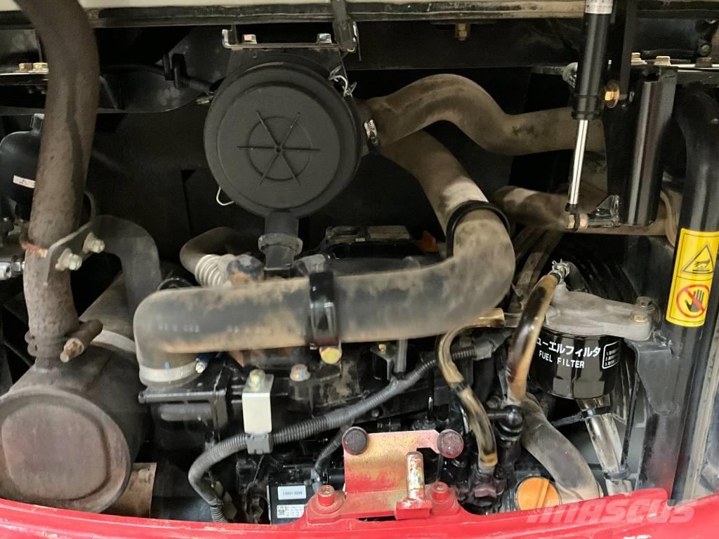 Takeuchi TB 230 Mini bageri <7t