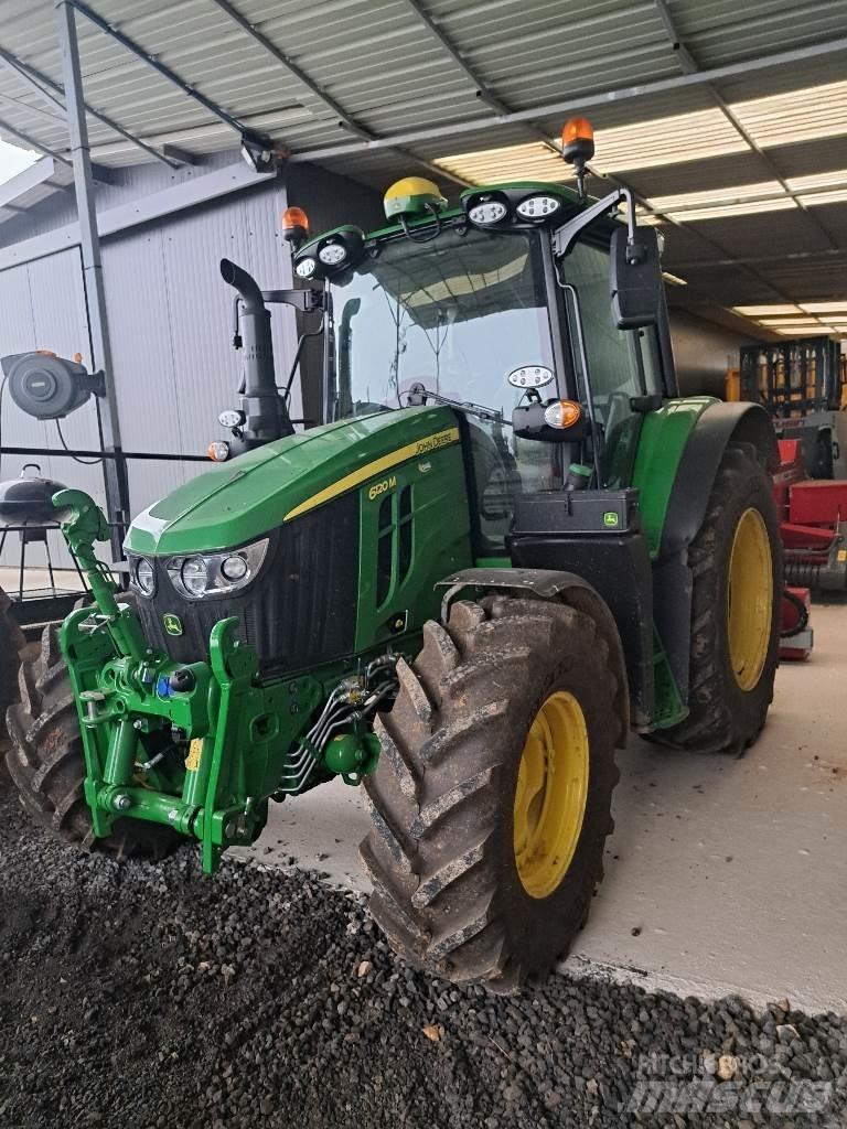 John Deere 6120 M Traktori