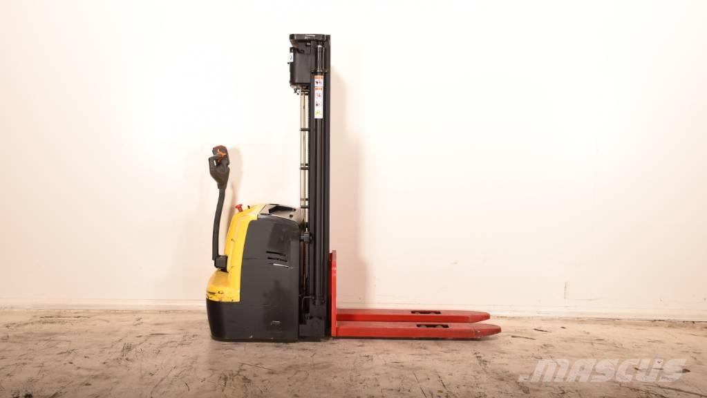 Hyster S1.5UT-24 Ručni električni viličar