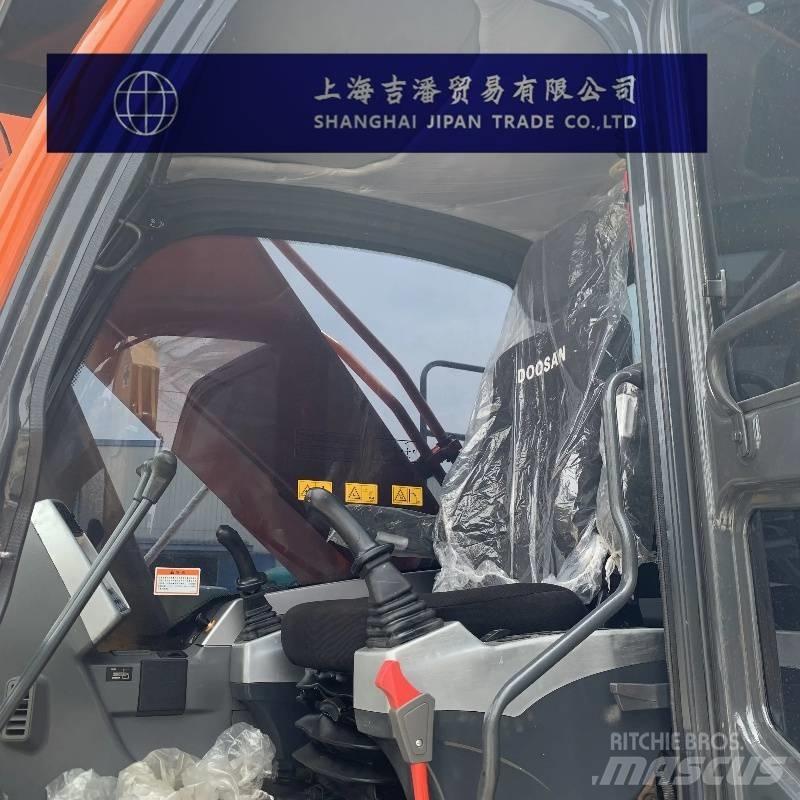 Doosan DX 300 Bageri gusjeničari