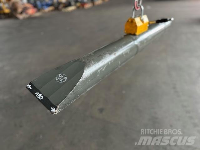 NPK GH15 155mm Čekići