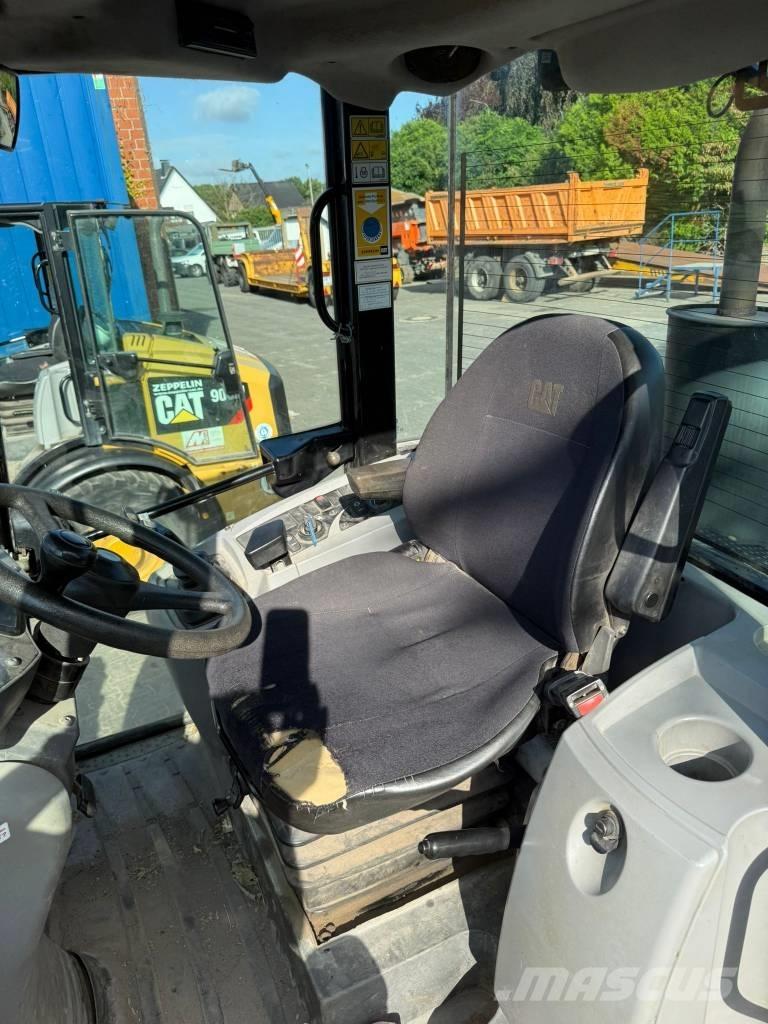 CAT 908 H 2 Utovarivači na kotačima