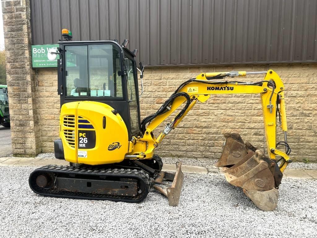 Komatsu PC26MR-3 Mini bageri <7t