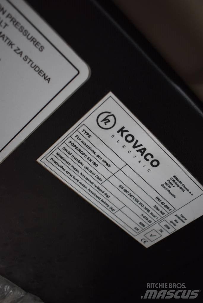 Kovaco Elise 900 Stroji za nošenje alata