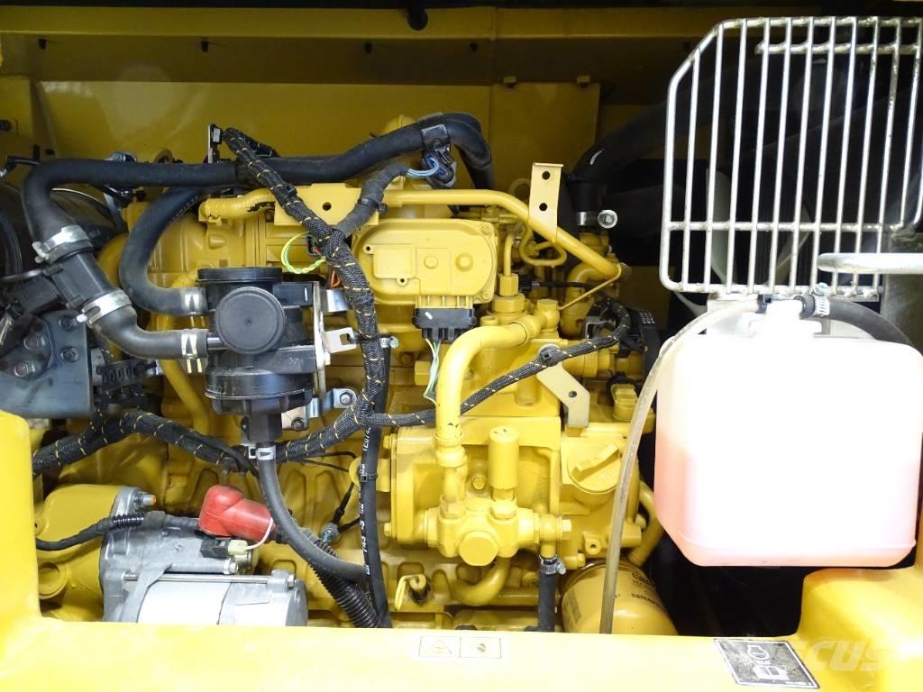 CAT 306 CR Mini bageri <7t