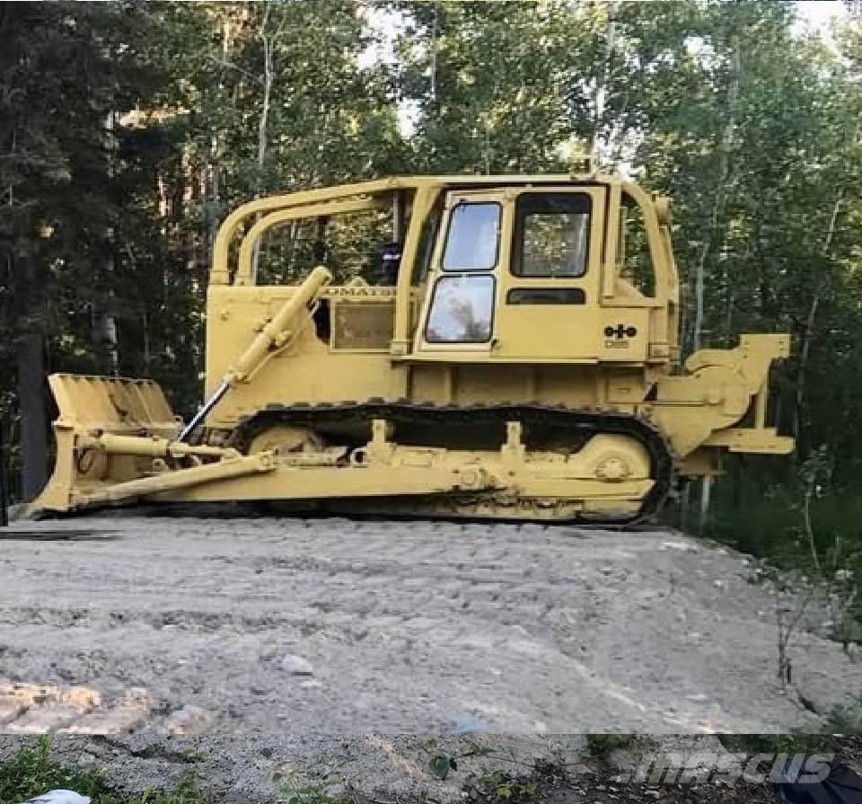 Komatsu D 85 A-12 Buldožeri gusjeničari
