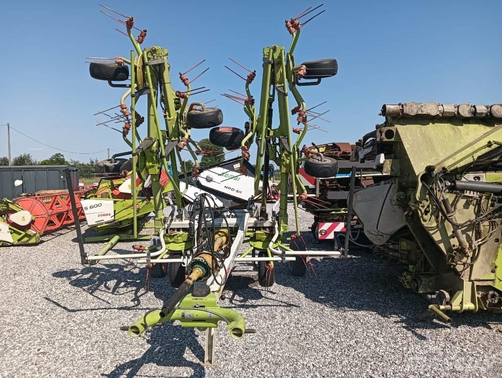 CLAAS Volto 900 T Okretači i sakupljači sijena