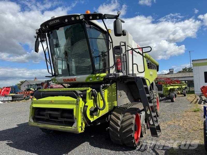CLAAS LEXION 6900 Kombajni
