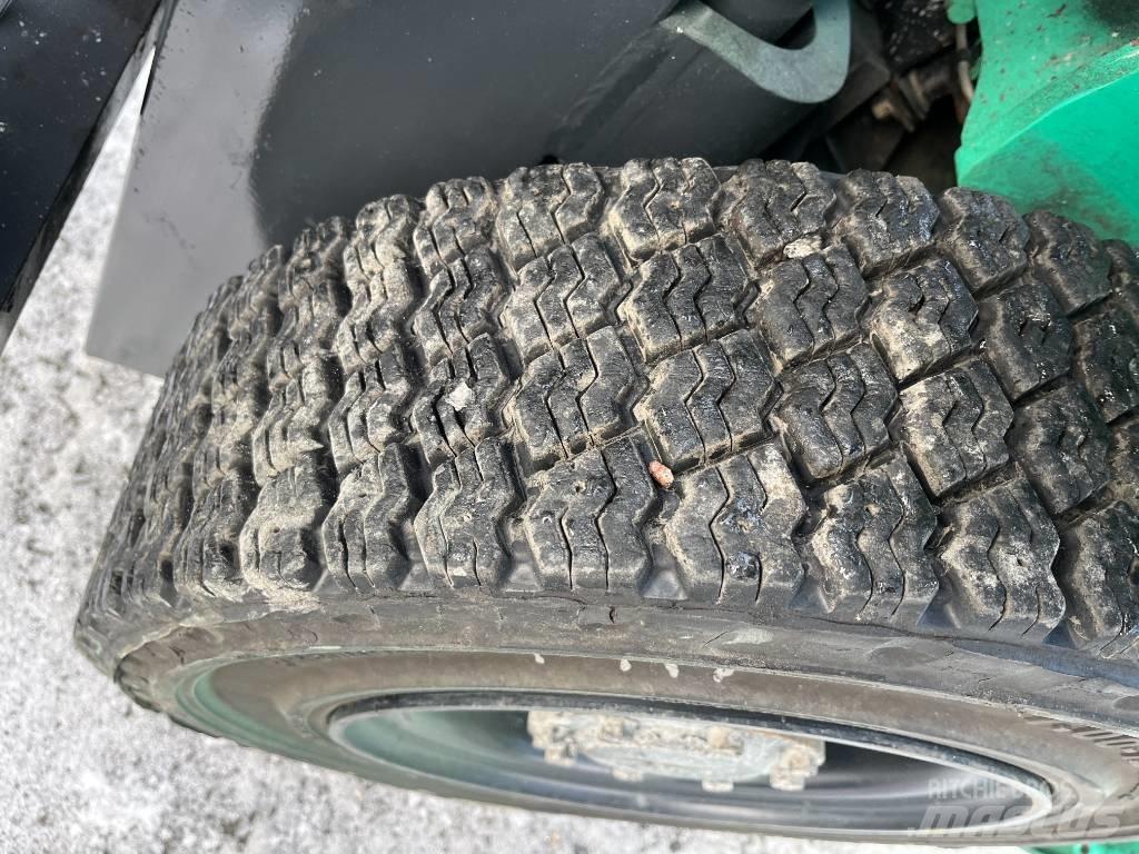 Mitsubishi FD25NT Dizelski viličari