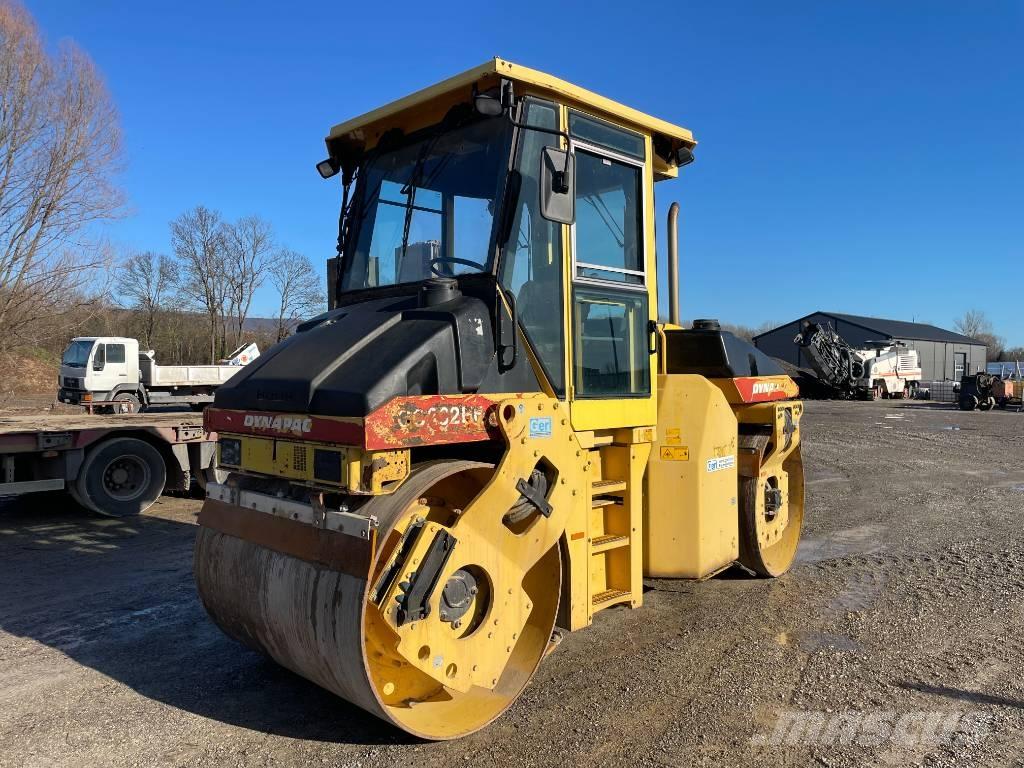 Dynapac CC 232 HF Valjci sa dvojnim bubnjem