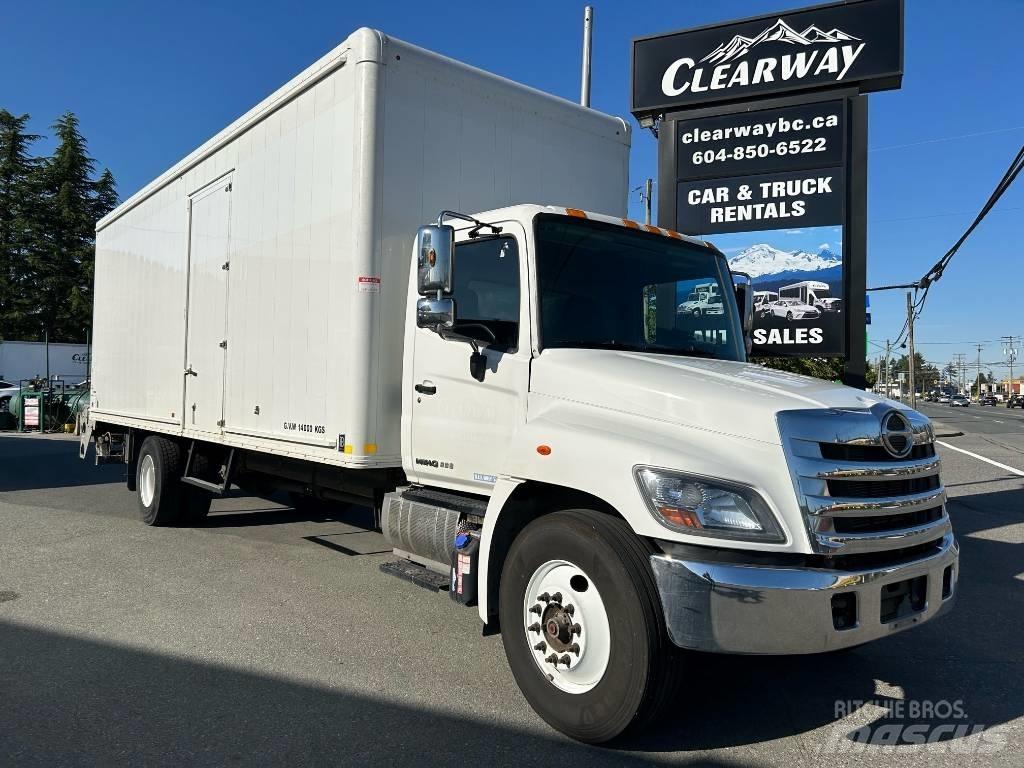 Hino 338 Kamioni za prijevoz pića