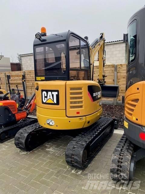 CAT 302.7 D CR Mini bageri <7t