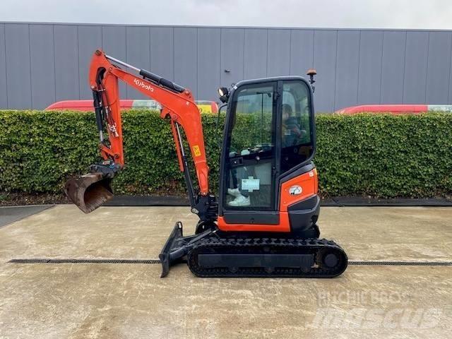 CAT 302.7 D CR Mini bageri <7t