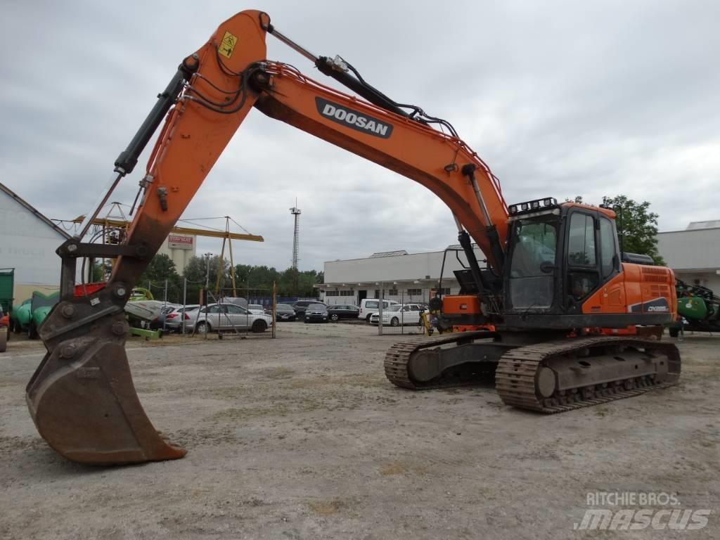 Doosan DX 225 LC-5 Bageri gusjeničari