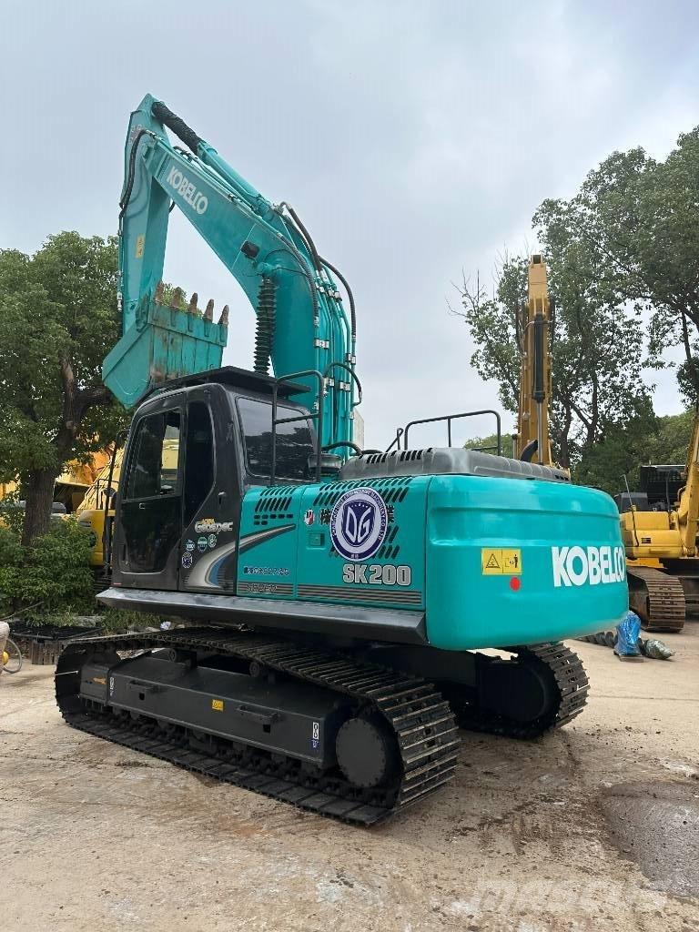Kobelco SK 200-8 Bageri gusjeničari