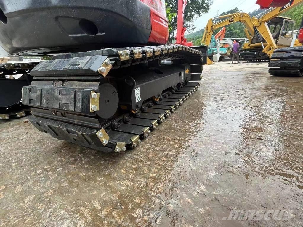Kubota kx155 Bageri gusjeničari