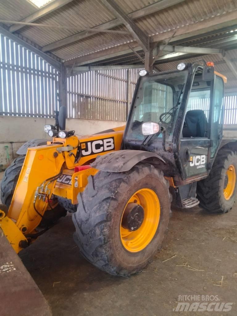 JCB 526-56 Poljoprivredni teleskopski utovarivači