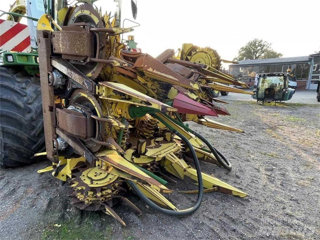 John Deere 7750 Strojevi za krmu na vlastiti pogon