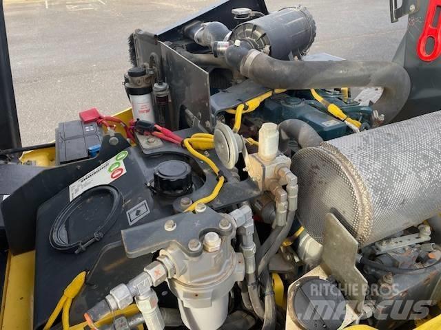 Bomag BW 135 AD-5 Valjci sa dvojnim bubnjem