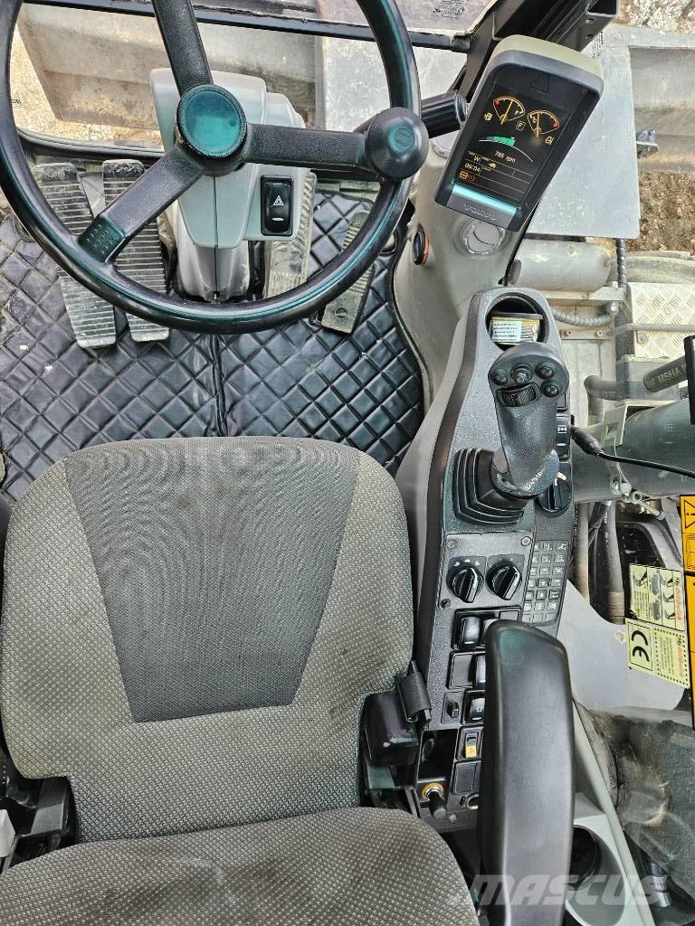 Volvo EW 160 C Bageri na kotačima