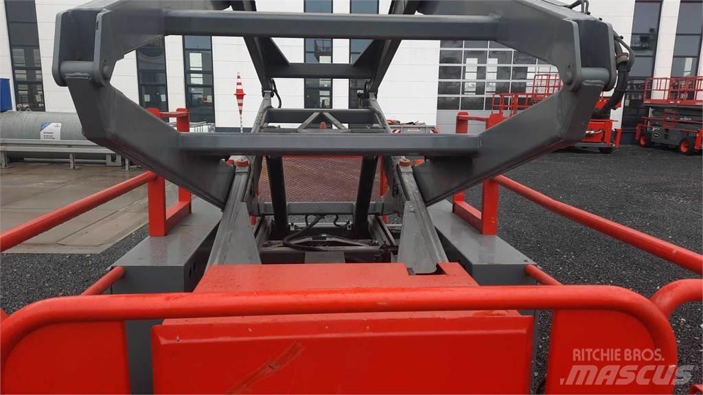 SkyJack 9250RT Škaraste platforme