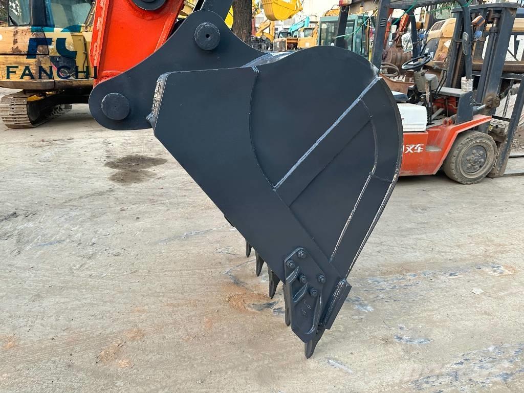 Doosan DX 225 LC Bageri gusjeničari