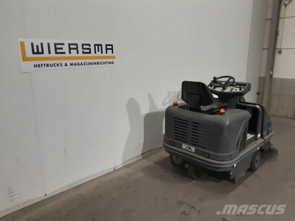  Duster LARGE B Strojevi za metenje