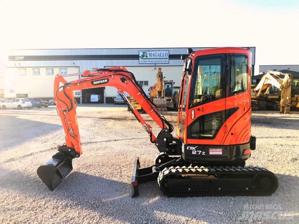 Doosan DX 27 Z Mini bageri <7t
