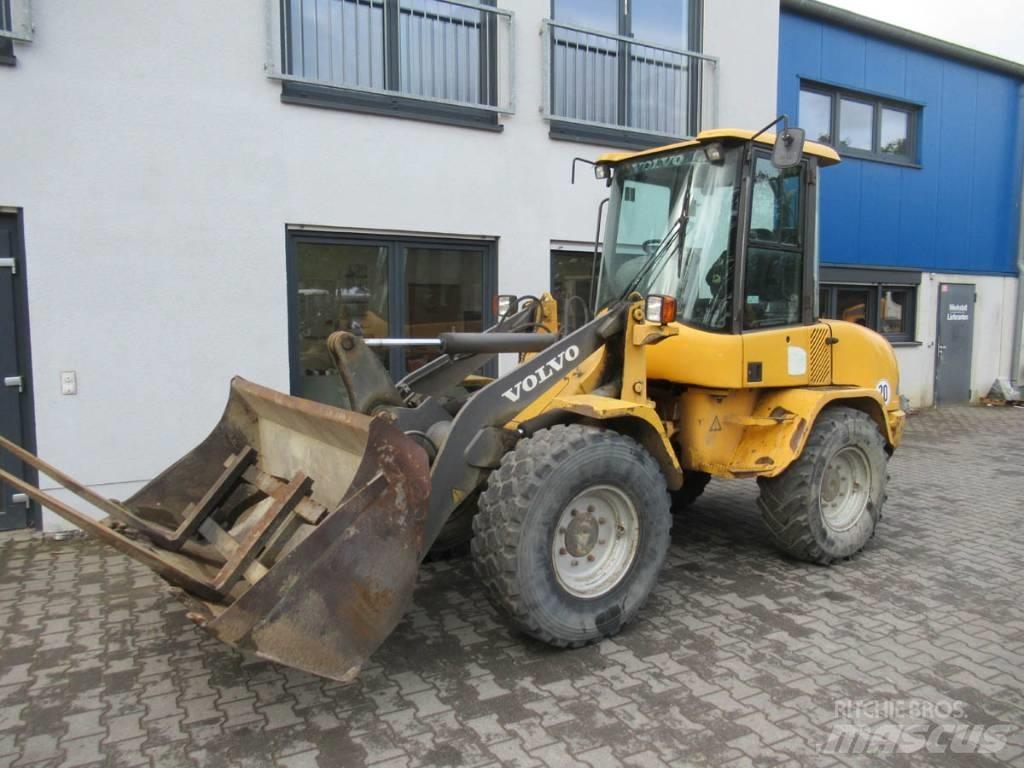 Volvo L 30 B Utovarivači na kotačima