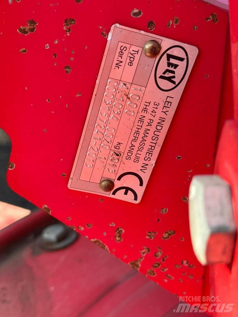 Lely LOTUS 770 Okretači i sakupljači sijena