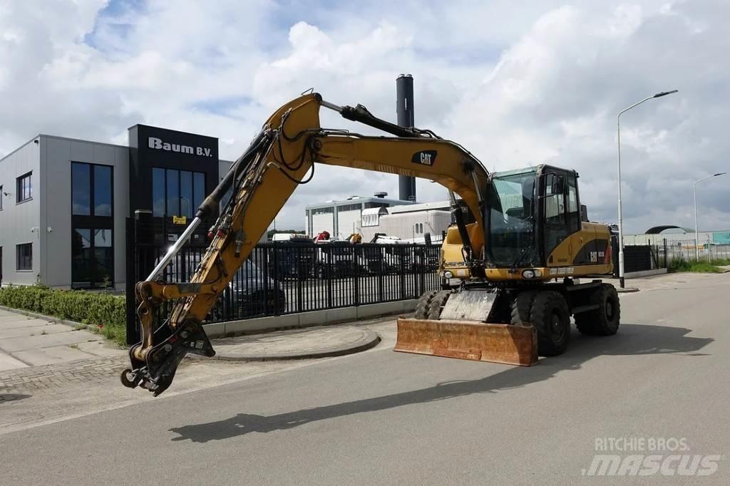 CAT M313 D Bageri na kotačima