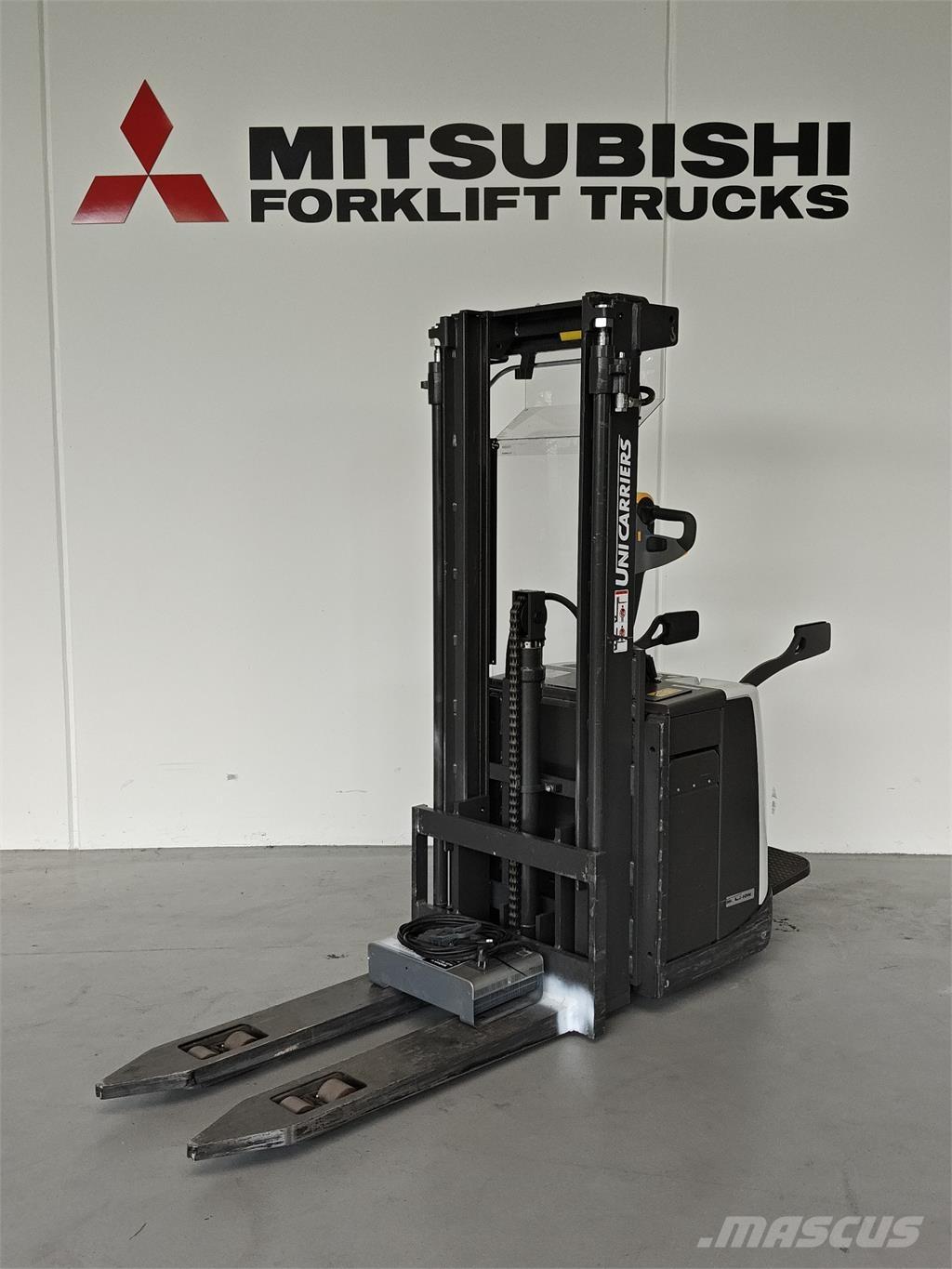 Atlet PSP160 Samopogonski ručni viličari